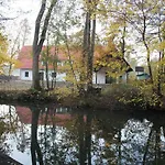 Zum Baumhaus Appartement *