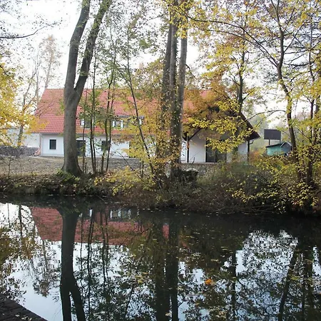 Zum Baumhaus Διαμέρισμα *